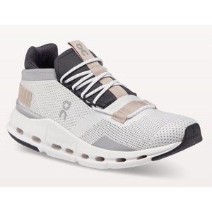 ON Cloudnova Womens Running Shoes 7.5 (US)